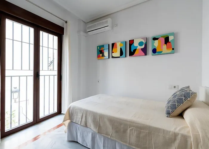 Holi-rent Cuna * Sevilha