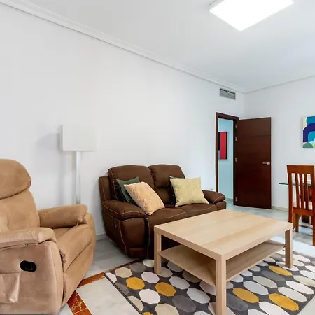 Holi-rent Cuna شقة إشبيلية
